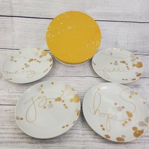 Paper Products Design by Kelly Ventura Christmas Porcelain Plate Set of 4